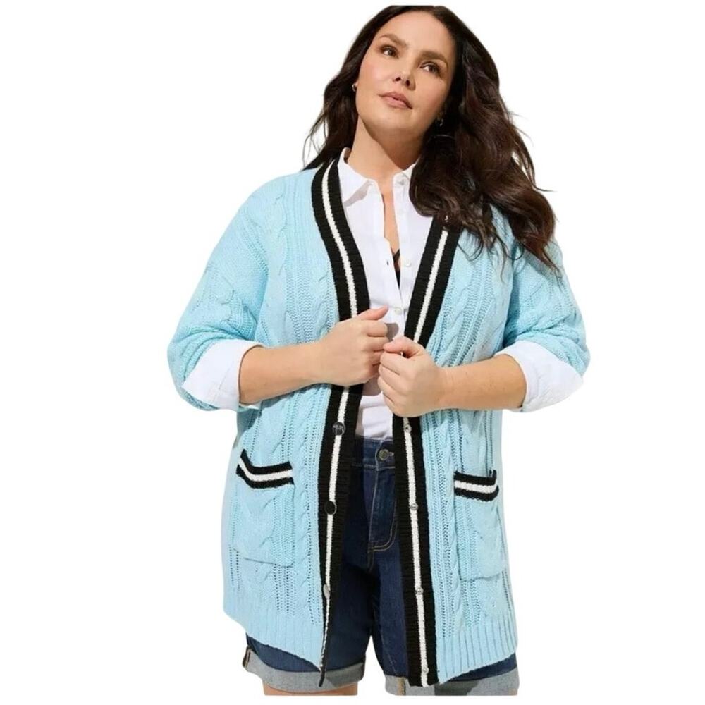 Torrid Chunky Cable Knit Boyfriend Cardigan Sweater Blue Black White Trim Size 0